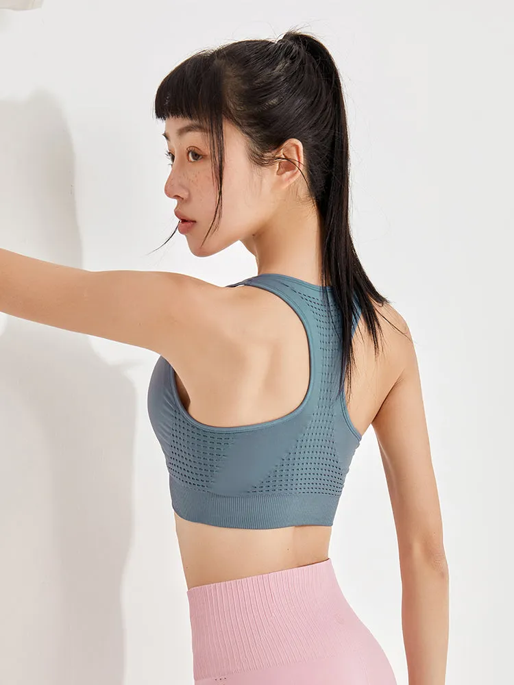 メッシュ素材の美背中ス トップス スポーツブラ