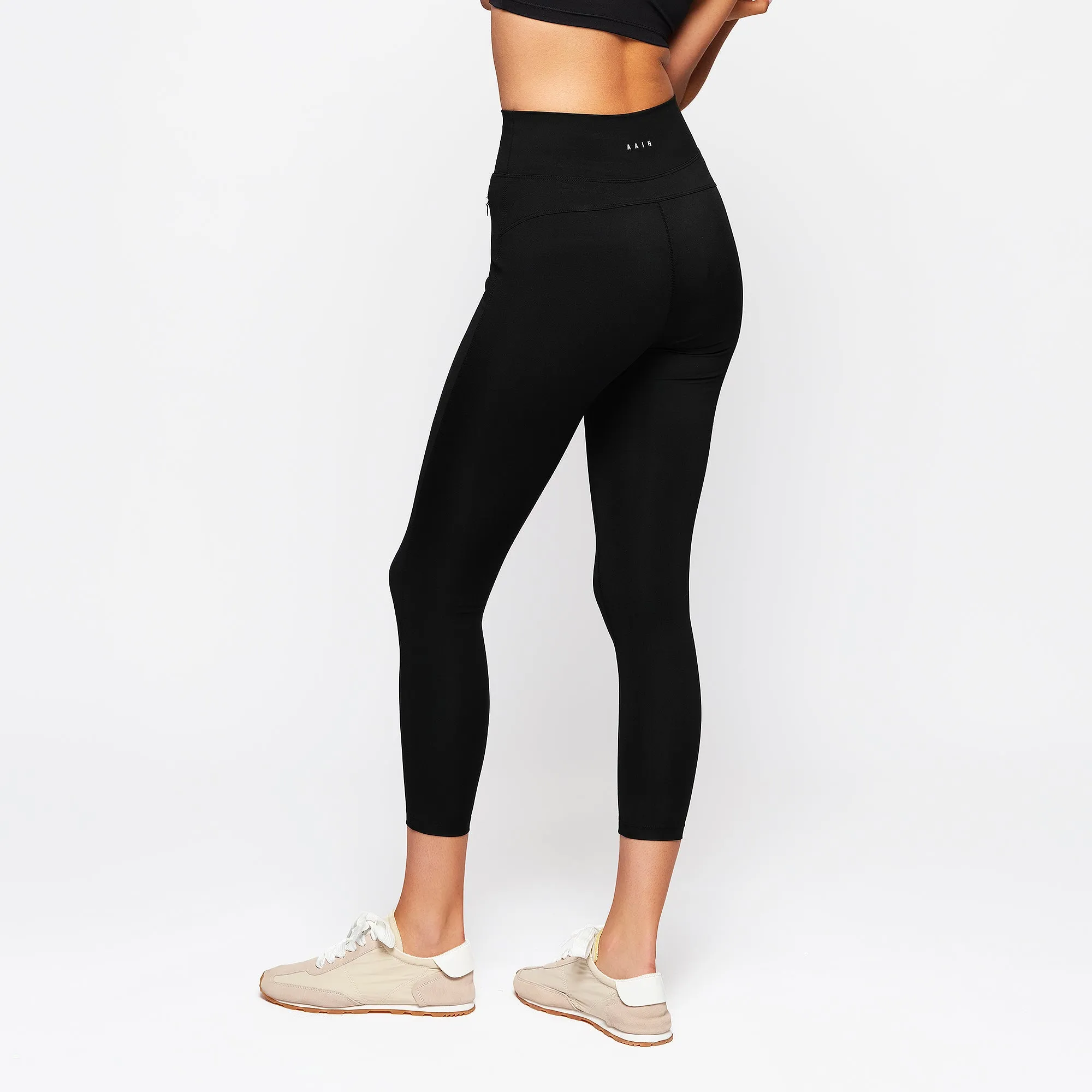 ALEXANDRA BLACK LEGGING