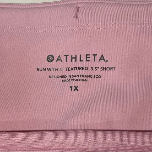 Athleta women's Run with‎ it textured 3.5&quot; shorts  pink size 1x running gym NWT