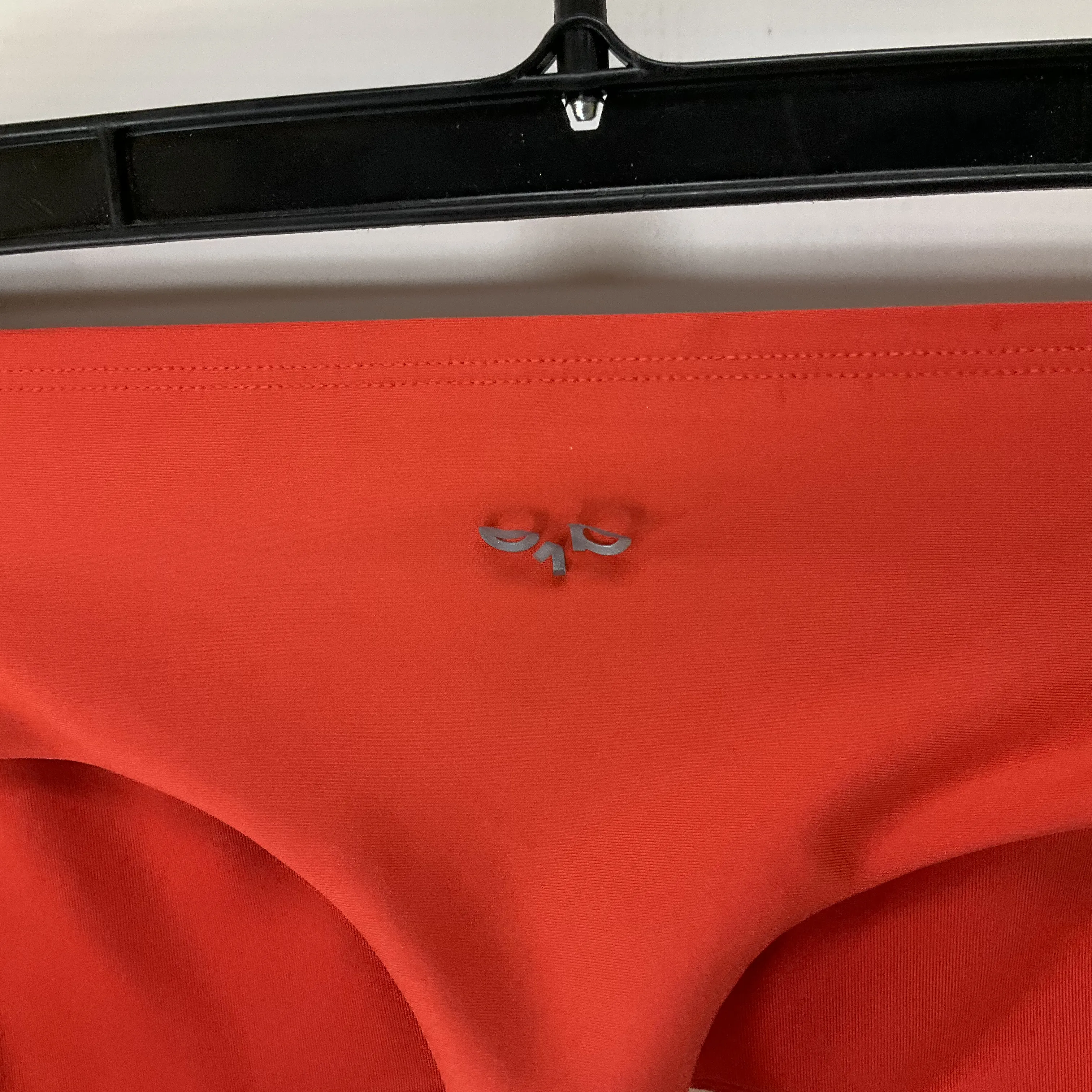 Athletic Bra By Alo  Size: M