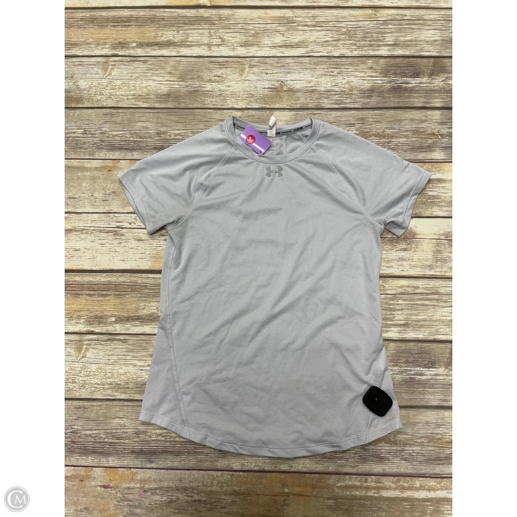 Athletic Top Short Sleeve By Under Armour In Grey, Size: S