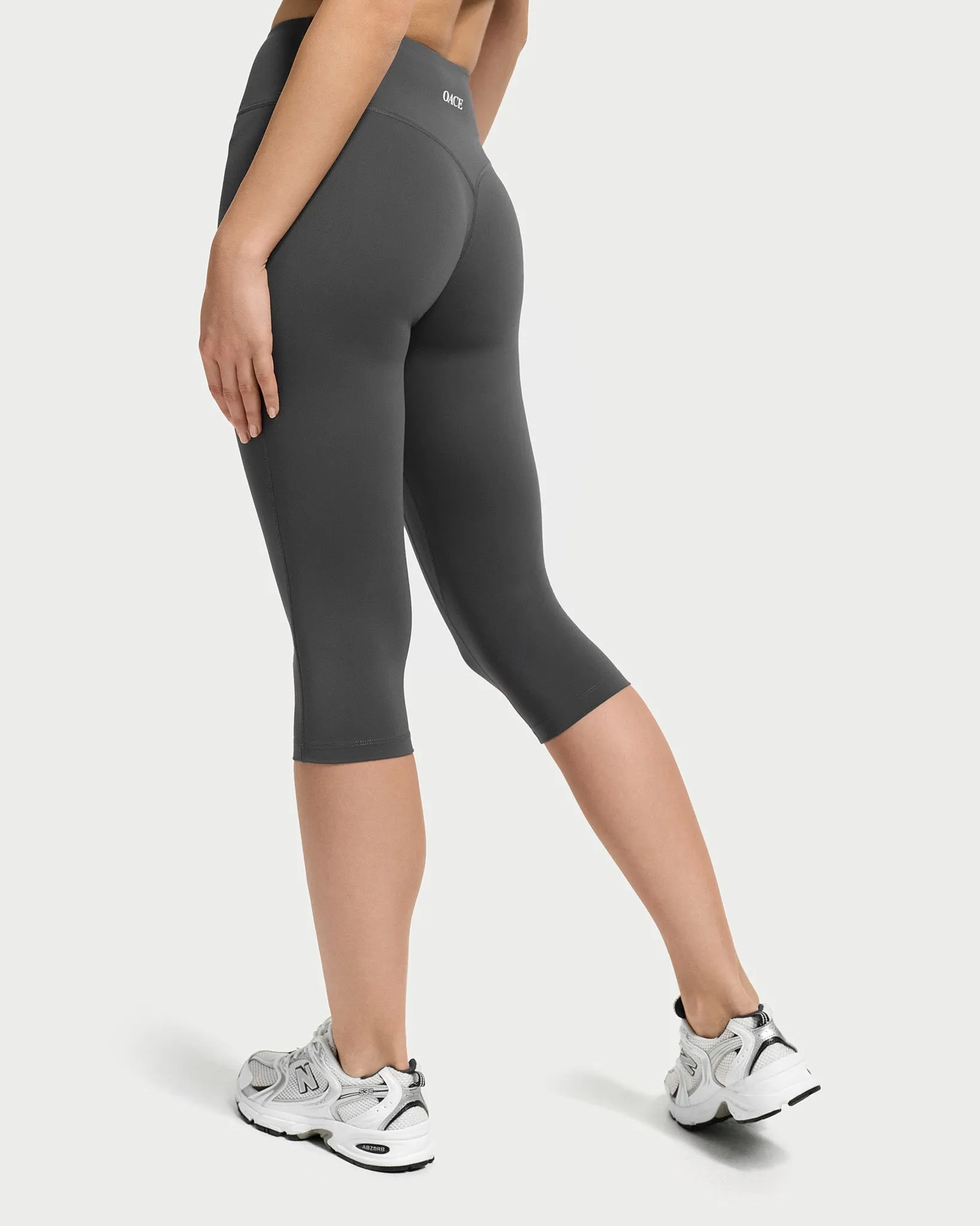 Aura Nylon Crop Leggings