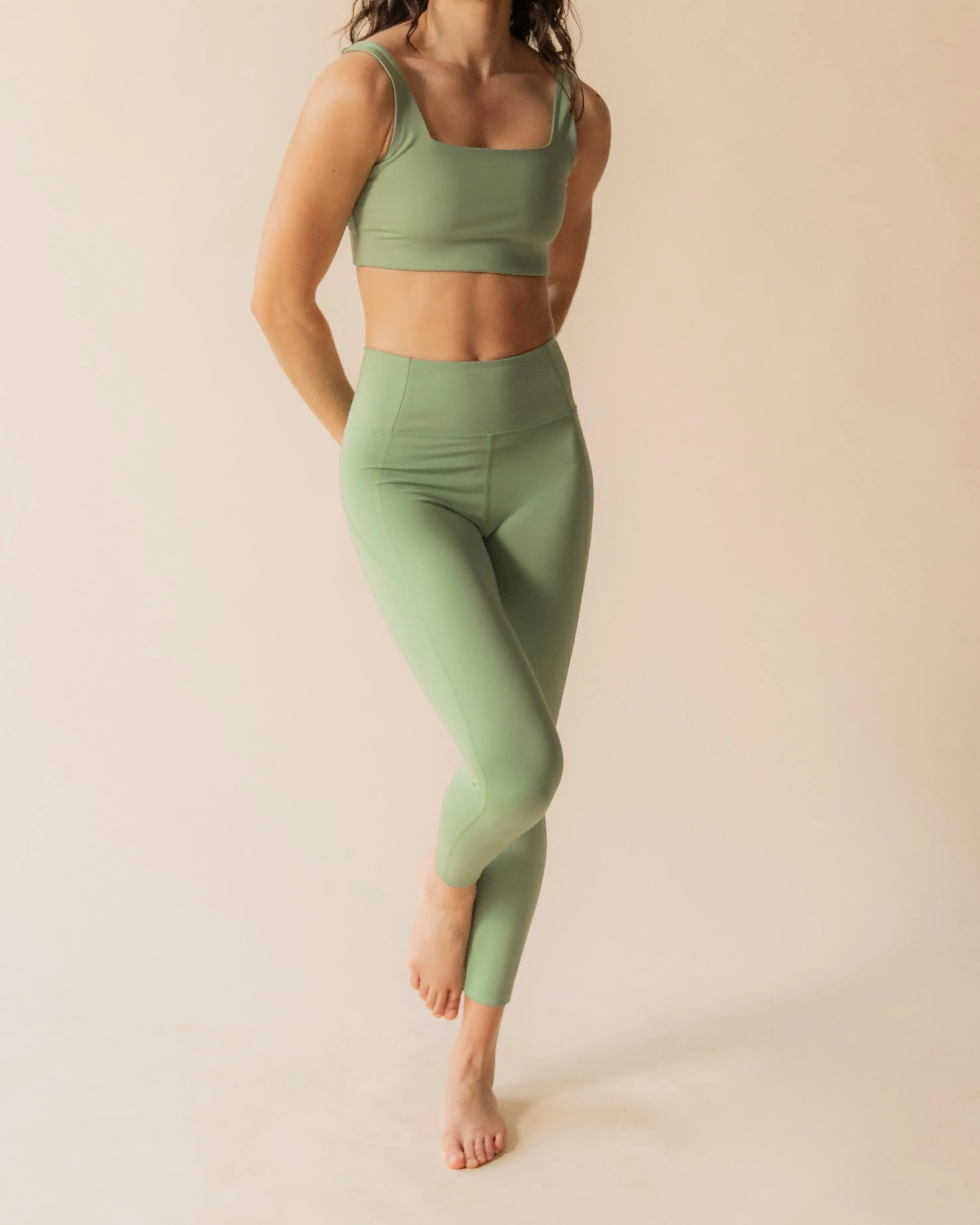 Compressive High-Rise Pocket Legging, Mantis