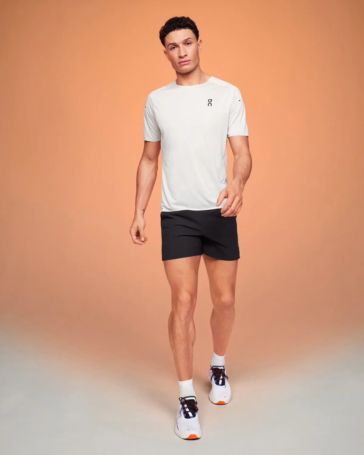 Essential Shorts M - Black