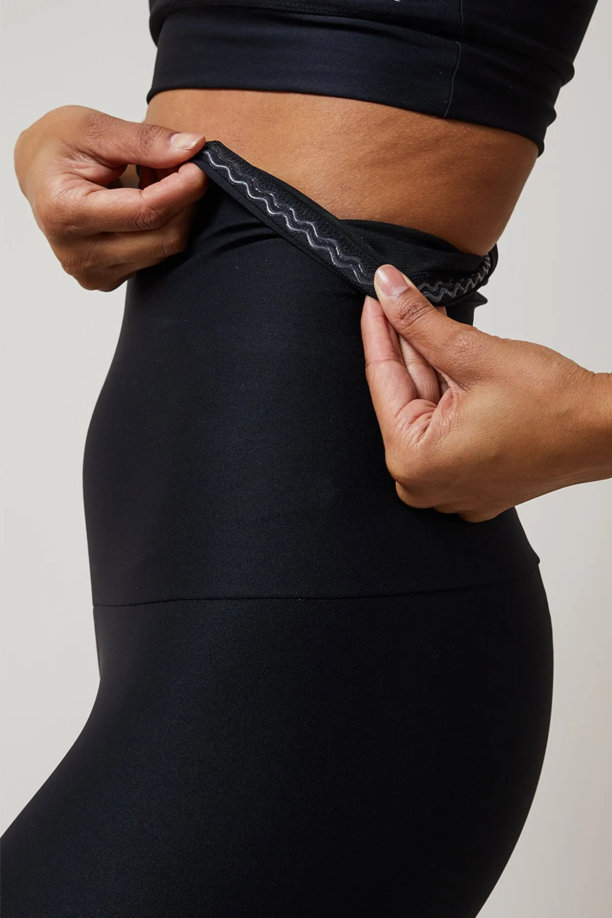 Extra Strong Compression High Waisted Running Cropped Leggings with Tummy Control Black