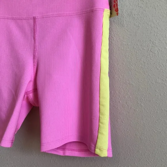 FREE PEOPLE BEACH RIOT Women Small Pastel Colorblock Samantha Short Athletic NEW