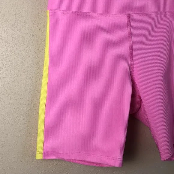 FREE PEOPLE BEACH RIOT Women Small Pastel Colorblock Samantha Short Athletic NEW