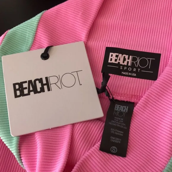 FREE PEOPLE BEACH RIOT Women Small Pastel Colorblock Samantha Short Athletic NEW