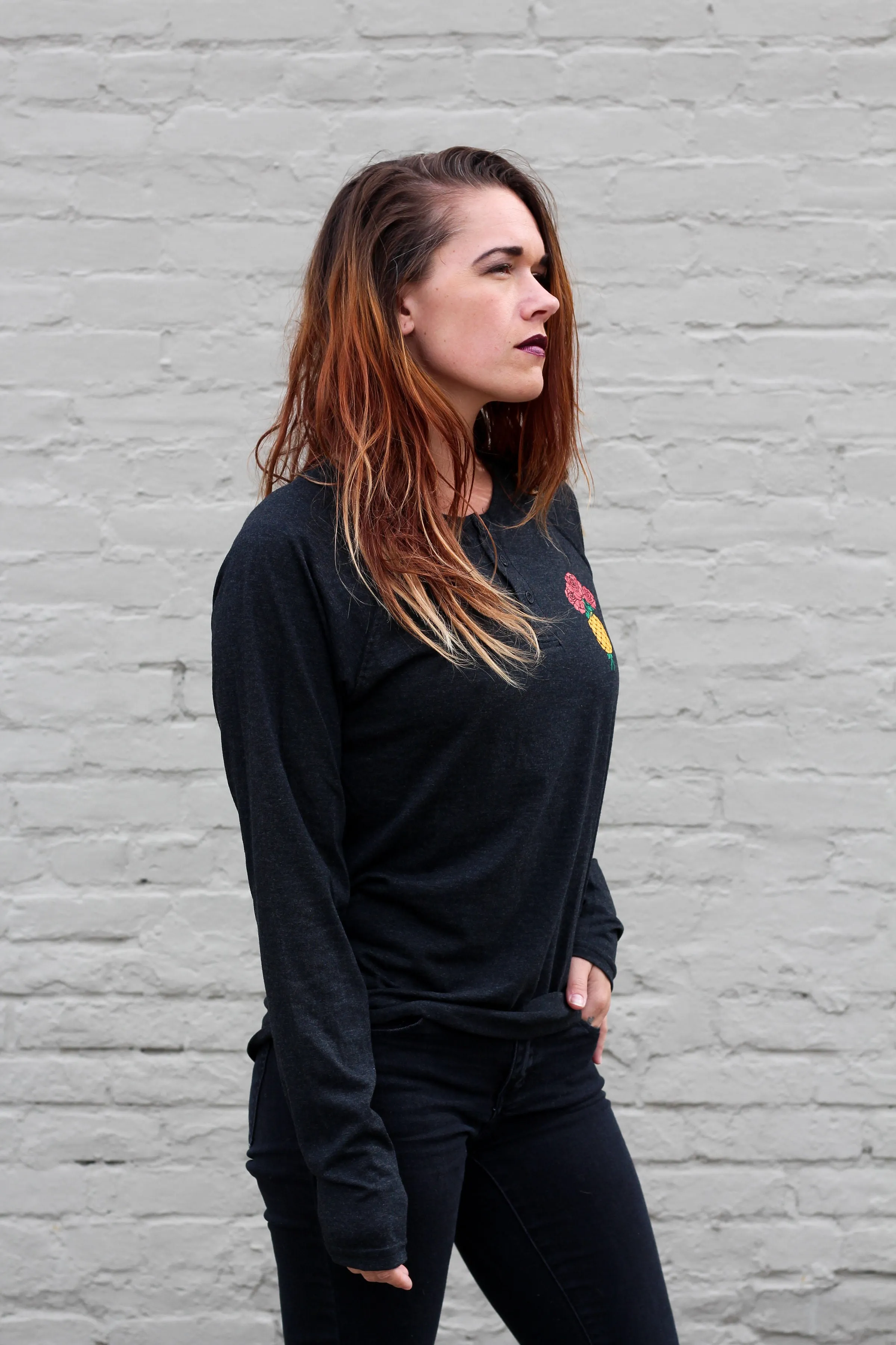 Good Vibes Henley - Charcoal