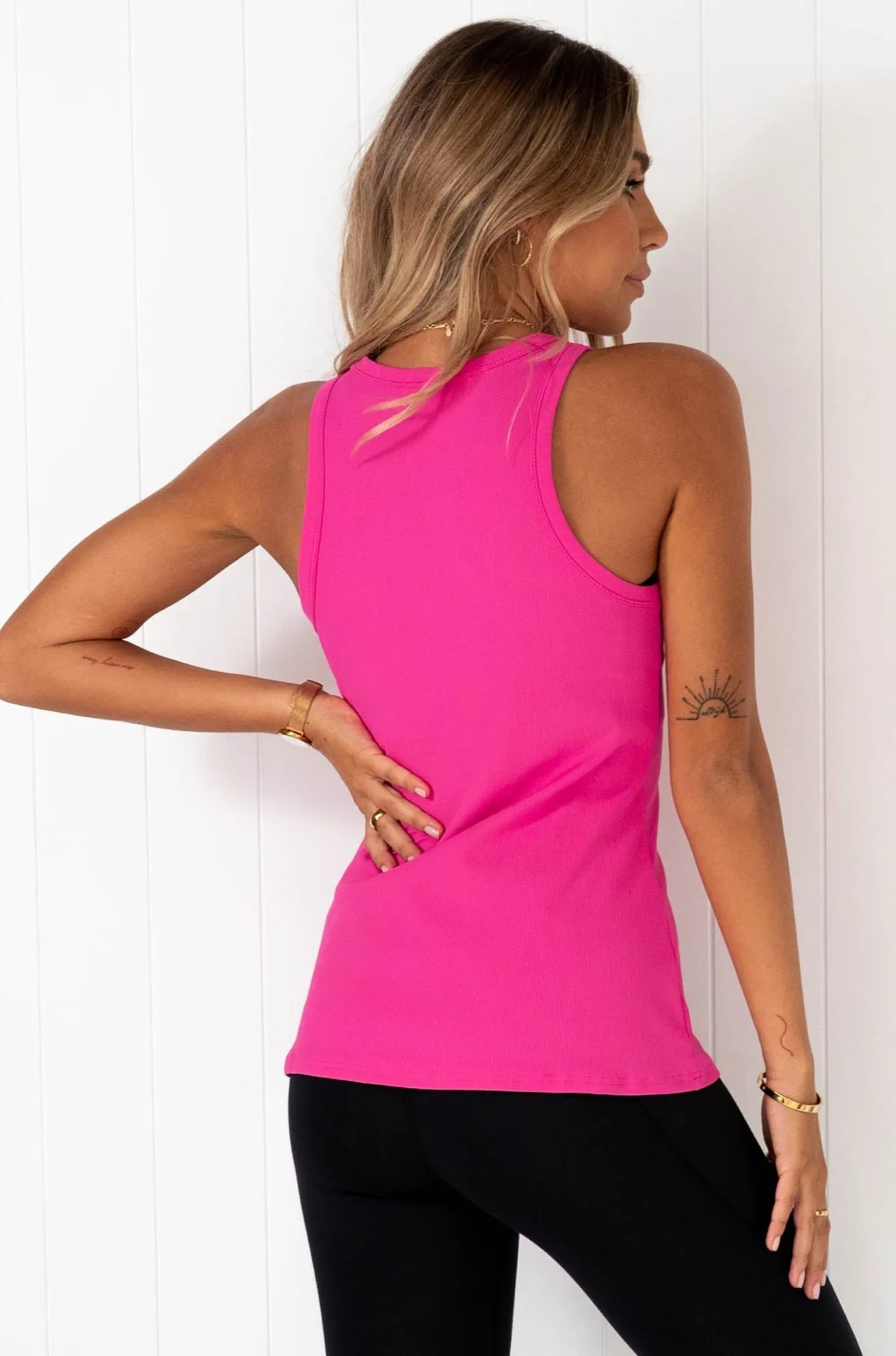 Highline Rib Workout Tank - Raspberry
