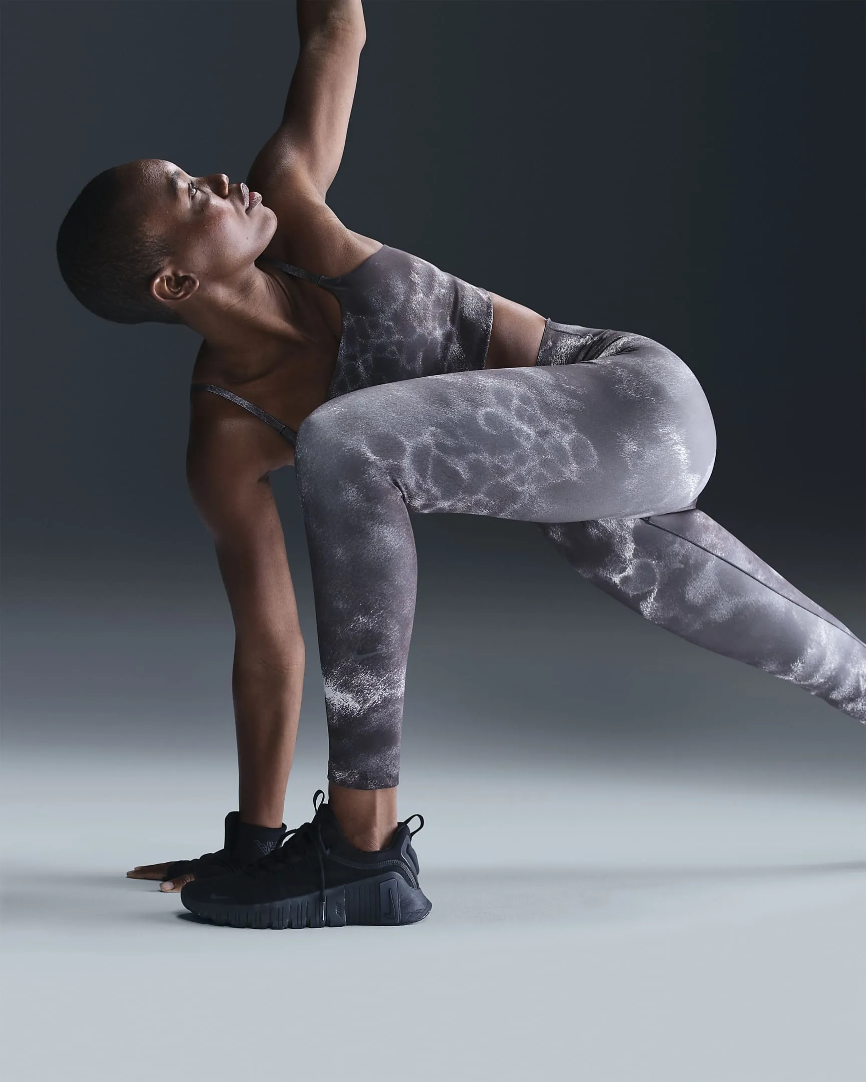 LEGGINGS NIKE PRO PANTA DONNA CROSSFIT WORKOUT YOGA NERO GRIGIO