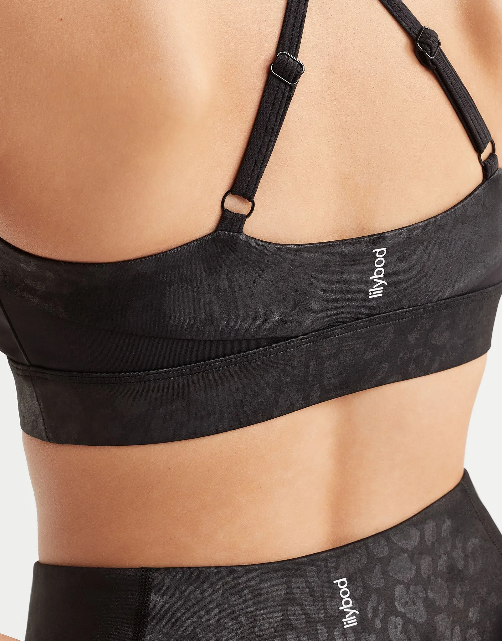 LIMIT High-Shine Sports Bra - Animal - Black