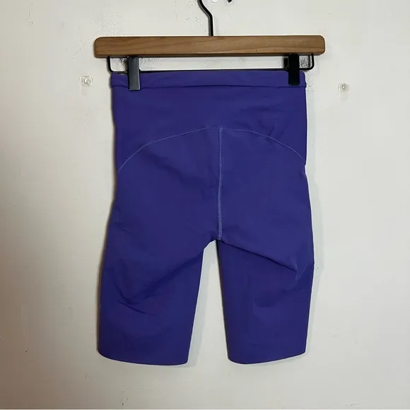 LULULEMON- SenseKnit Running High-Rise Short 10&quot; Charged Indigo Athletic Bike