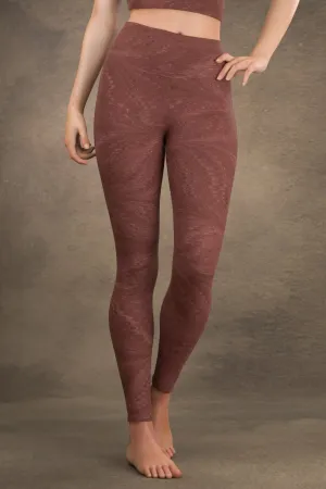 Marbled Butterfly Yoga leggings: Burgundy
