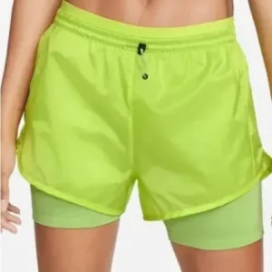 Nike Women's Icon Clash Tempo Luxe Running Shorts Green DM7739-321 Small
