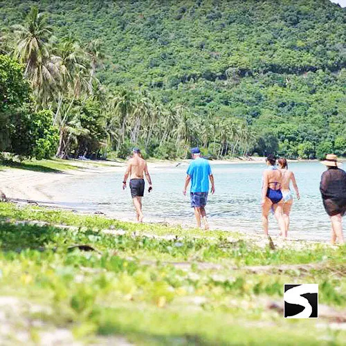 Pig Island VIP Snorkeling Longtail Boat Koh Mudsum & Koh Tan