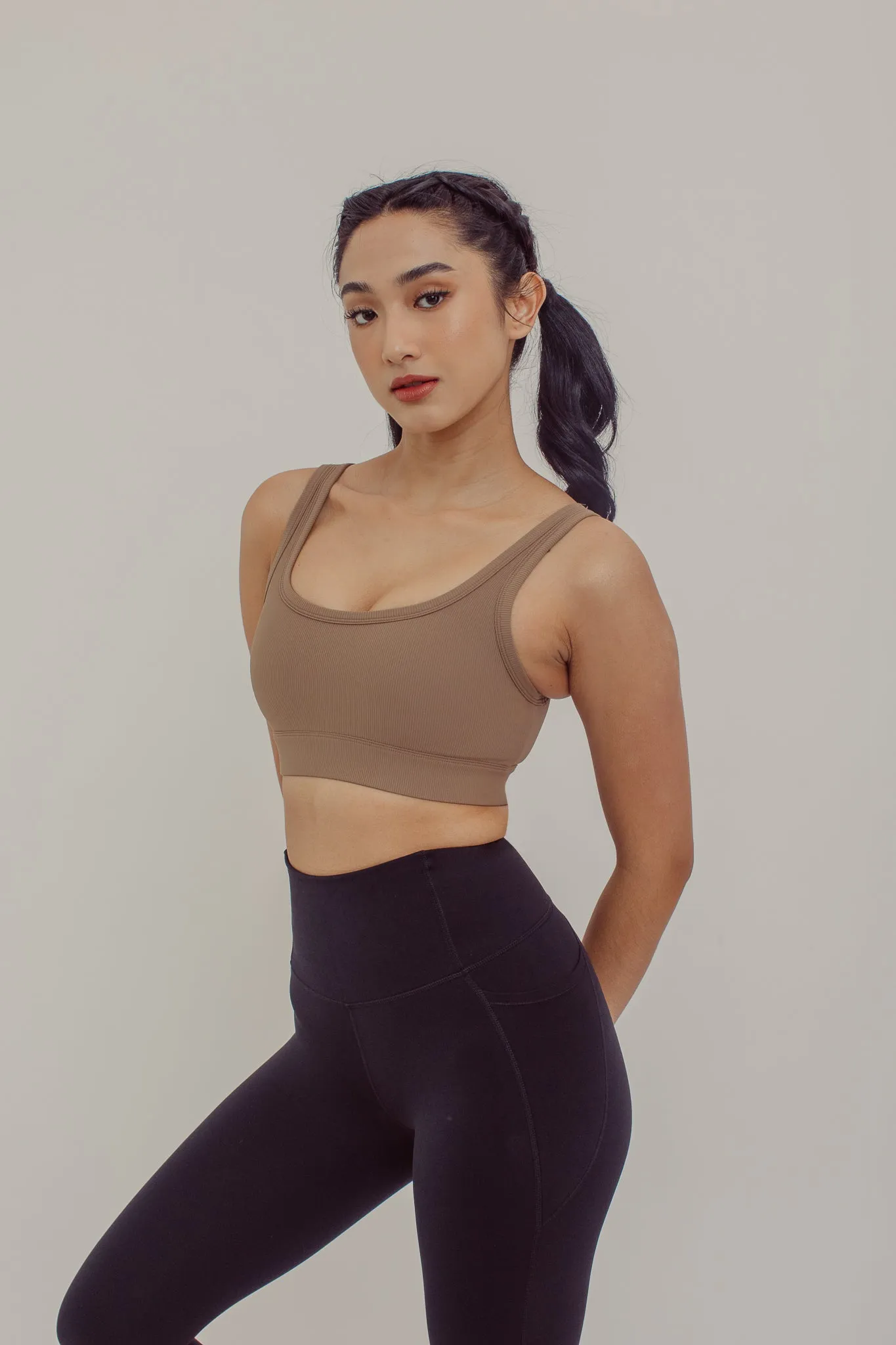 RIBBED SCOOP BRA