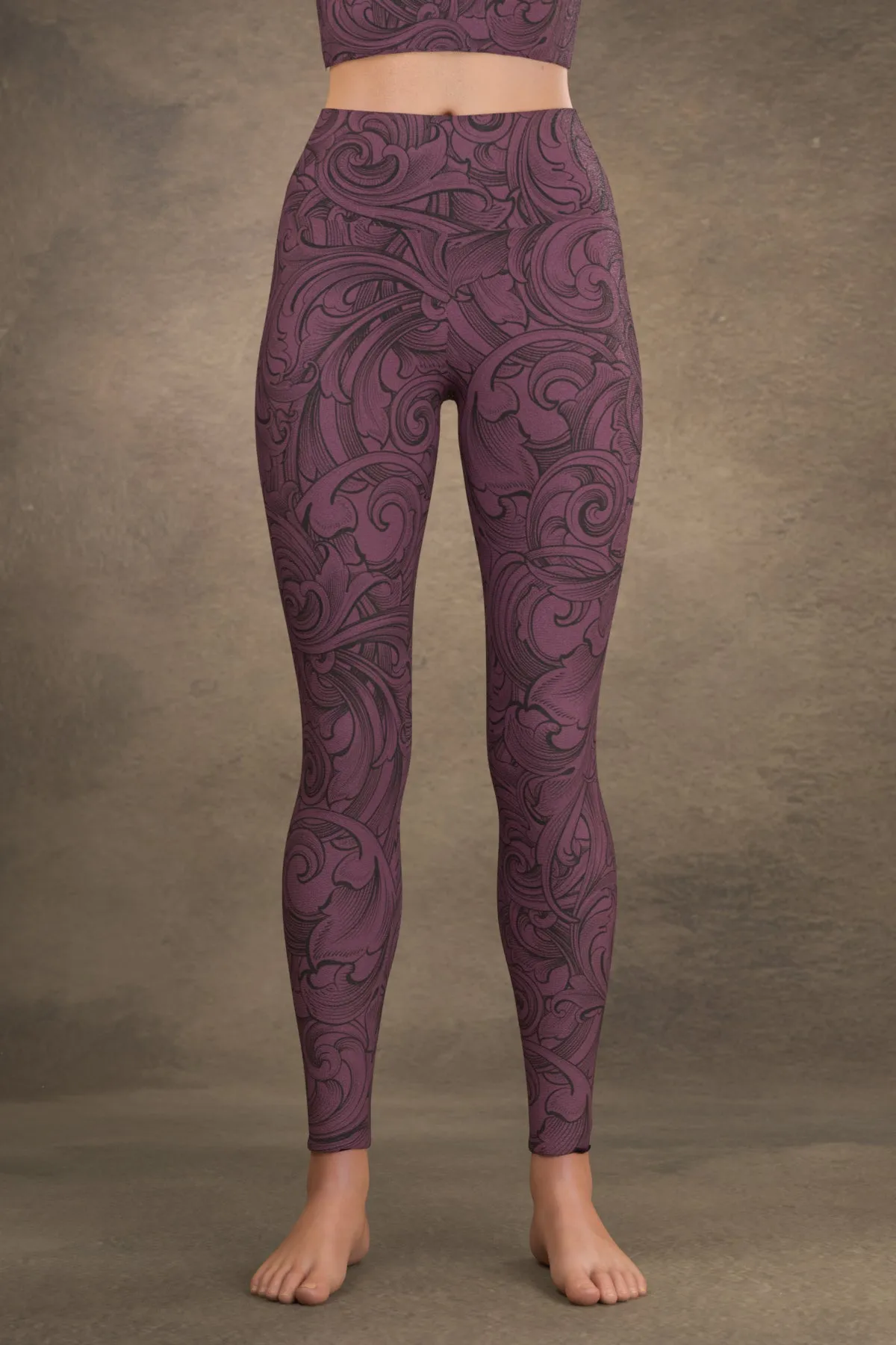 Scrollwork Yoga Leggings: Plum