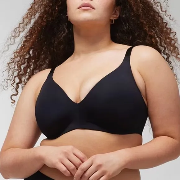 Soma Vanishing 360 Black Wireless Bra Size 40D